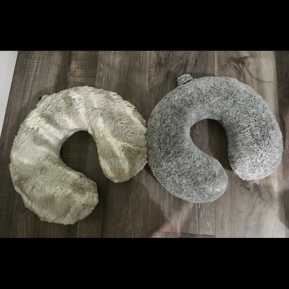 Travel pillow